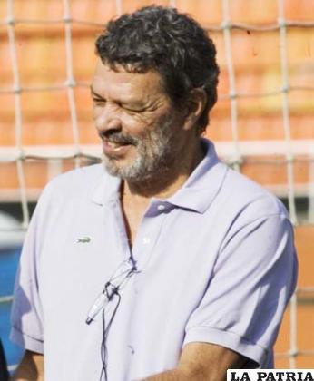 El ex futbolista brasileño Sócrates