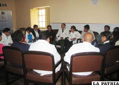 En el taller de capacitación participaron jefes y personal administrativo