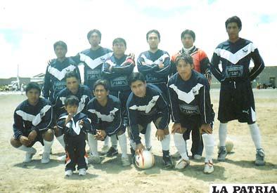 El Club Mallcu que desde el siglo anterior se constituyó en el animador del fútbol de Sevaruyo y el Santuario de Quillacas