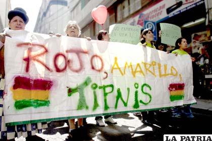 Universitarios marcharon en defensa del Tipnis y de los marchistas