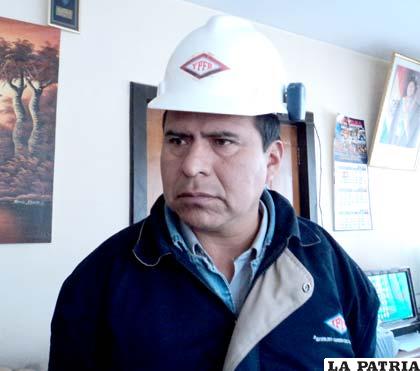 Gilmar Cruz, Jefe de zona comercial de YPFB, regional Oruro