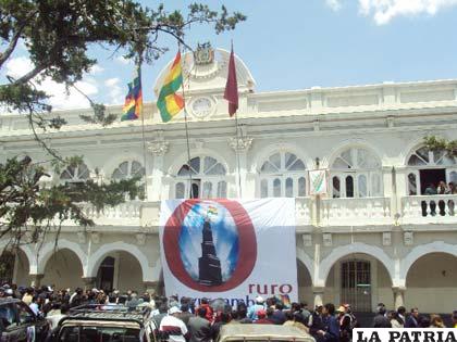 La situación financiera de la principal institución del departamento es preocupante para el desarrollo de Oruro