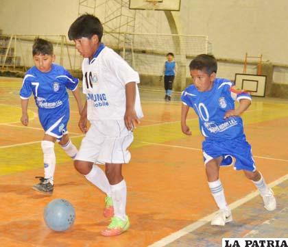 El futsal infantil de Oruro con un buen nivel técnico
