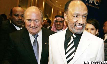 Blatter prometió limpiar la FIFA y la primera víctima fue bin Hammam