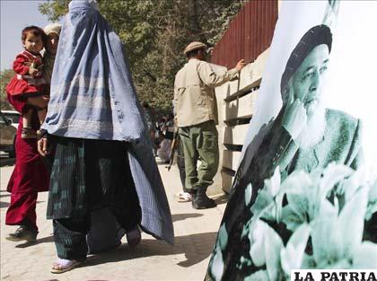 La Policía afgana cree que el asesino del ex presidente Rabbani fue enviado por el mulá Omar