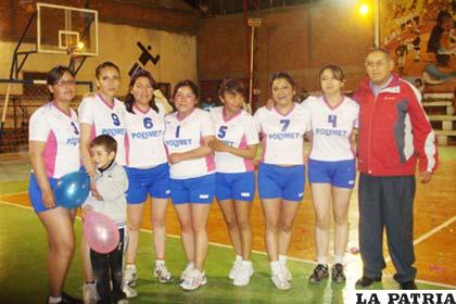 Equipo femenino de Fie