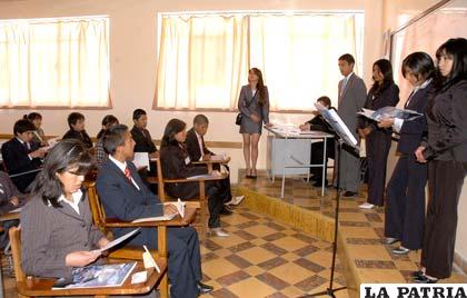 Estudiantes del La Salle, en pleno simulacro del modelo de la ONU