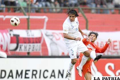 Del partido de ida entre Liga e Independiente