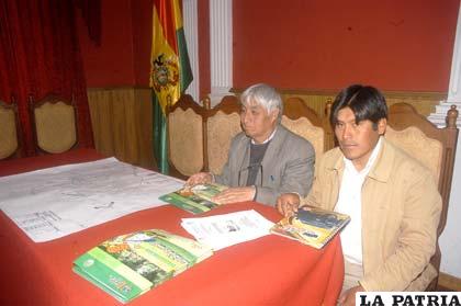 Roger Copa, presentó el Plan Forestal de Oruro