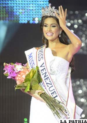 María Gabriela Isler, de 24 años fue elegida Miss Venezuela para representar en el concurso de belleza Miss Universo /destellos-pallas.blogspot.com