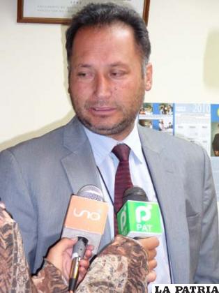 Fiscal del Distrito de Oruro, Gonzalo Martínez