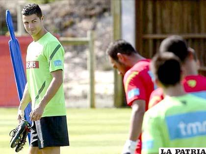 Ronaldo ahora piensa en su selección (foto: terra.es)