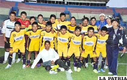 Equipo del colegio Don Bosco 