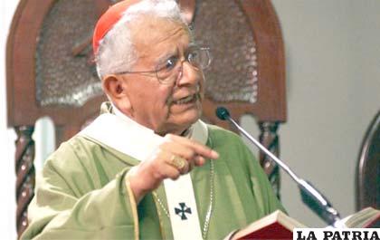 Cardenal Terrazas pide ayudar a migrantes y refugiados (ANF)