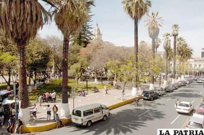 Vista panorámica de la plaza 14 de Septiembre de 2012