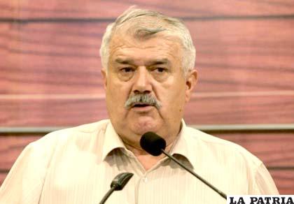 Marcelo Antezana propone invertir en las Fuerzas Militares con recursos del IDH /noticiasfides.net