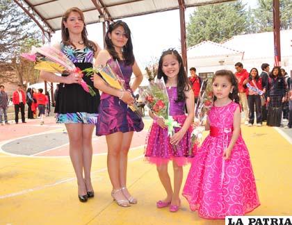 De izquierda a derecha: Devora Vidaurre, Valentina Auza, Samantha Espinoza y Fernanda Salinas