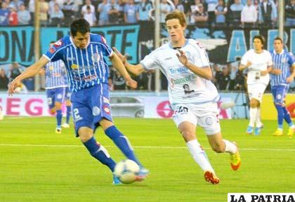 Una acción del partido en el cual Belgrano derrotó a Godoy Cruz (foto: perfil.com)
