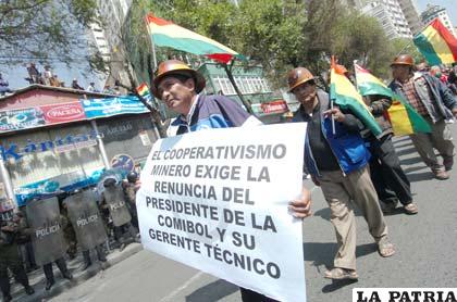 Colquiri el centro minero que capta la atención nacional por el conflicto entre mineros 