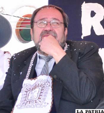 El ministro de Educación, Roberto Aguilar