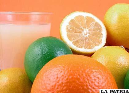 Las frutas y verduras deben reemplazar la comida “chatarra”