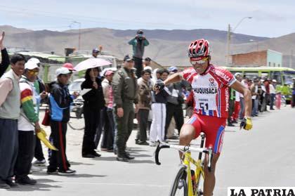 Enrique Gonzales ganador en varones 