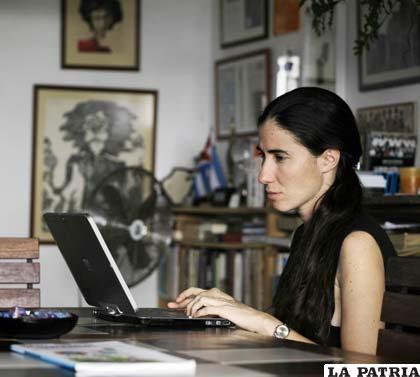 Yoani Sánchez conocida como la bloguera presenta denuncia contra Cuba ante CIDH por no poder salir de la isla /mundomula.lamula.pe