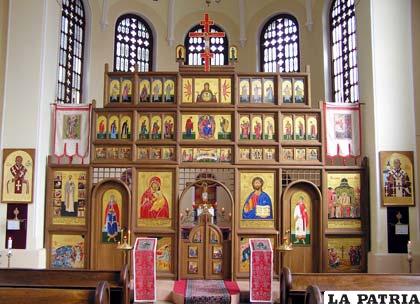 Iconostasio de la iglesia ortodoxa