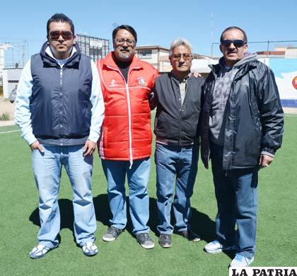 Directivos del Oruro Royal que fueron electos para las dos siguientes gestiones