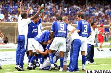 Festejo de los jugadores de Cruzeiro 