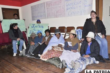 Piquete de huelga de hambre en ambientes del Comité Cívico