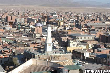 Vista panorámica de la ciudad de Oruro, capital de la provincia Cercado