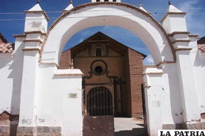 El templo colonial San Agustín, en la provincia Saucarí
