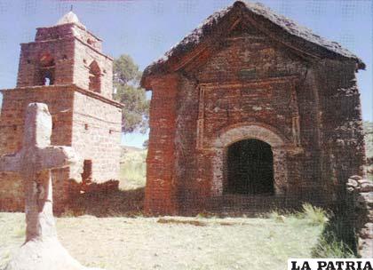 Iglesias colonias situadas en diferentes poblaciones de Nor Carangas
