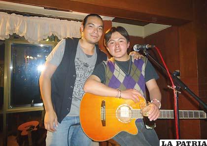 D-Glein junto a Daniel Arancibia