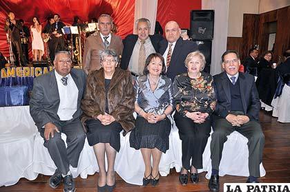 Alegría del reencuentro del Senior 65 al cumplir 48 años
