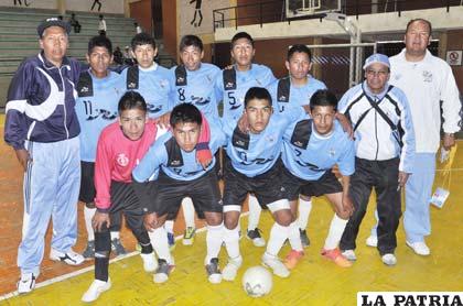 El equipo que representa al colegio Bolívar