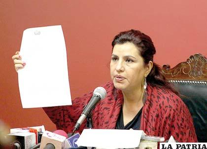 Rebeca Delgado denuncia que el caso Tipnis se politiza