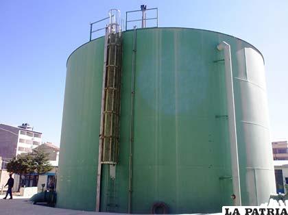 Tanque actual de SeLA, se espera la construcción de similar infraestructura