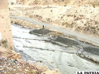 Dique de colas disminuiría la contaminación que existe en Huanuni