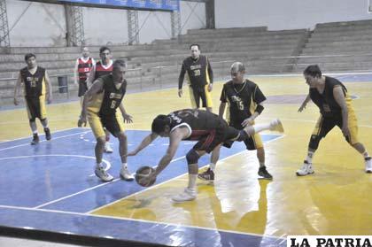 Los compromisos se disputan en la cancha oficial “Luis Lazzo Quinteros”