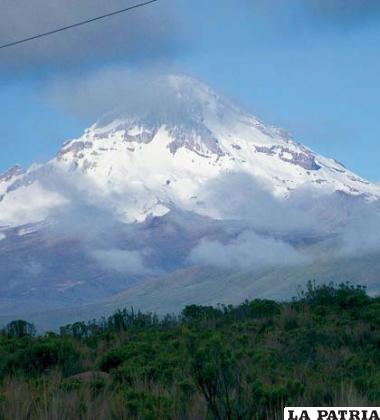 Majestuoso nevado Sajama