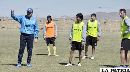 No se descuida el trabajo técnico el cual se realiza en la cancha de propiedad del club San José