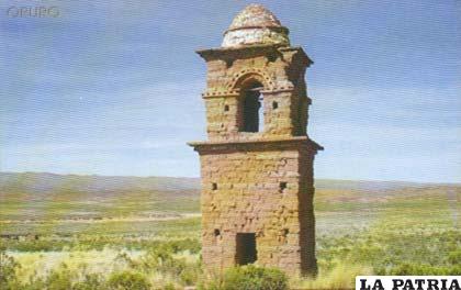 Torre de Rosa Pata, tiene una construcción a base de piedra y roca