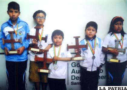 Deportistas orureños que lograron los primeros lugares 