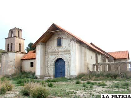 Templo colonial de Urmiri construido en 1790