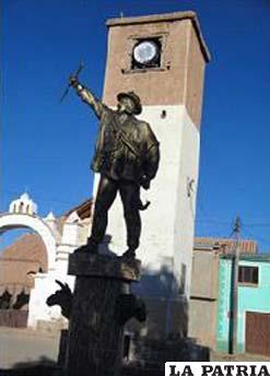 Monumento del Zárate, el “Temible” Villca