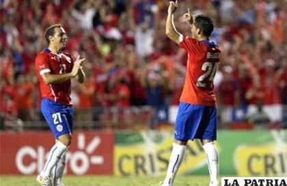 Delgado (24) celebra el tanto que marcó para la victoria de Chile