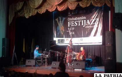 Comenzó en Cochabamba el Festijazz internacional