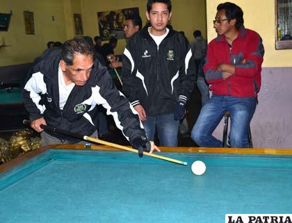 David Almendariz, actual titular del billar orureño